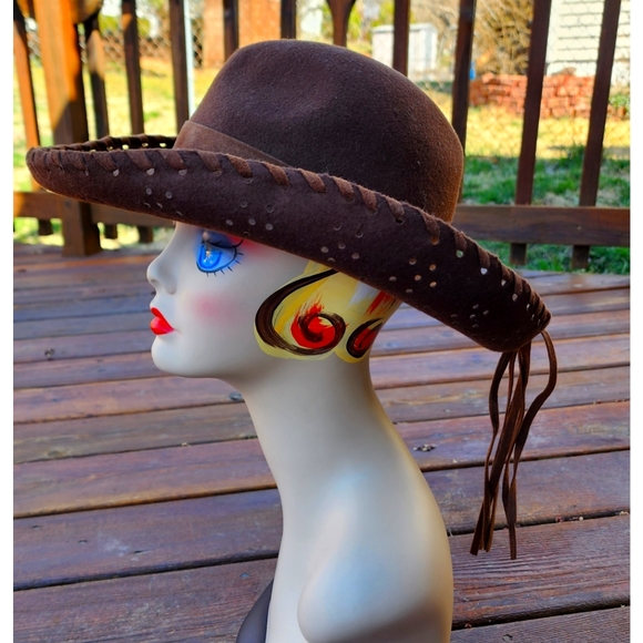 Vintage Accessories Vintage 8s David Cohen Wool Felt Brown